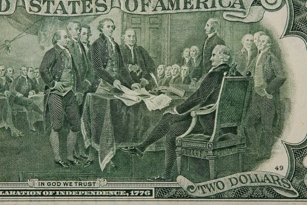 Закрытие Декларации Независимости Основанной Двухдолларовой Купюре — стоковое фото