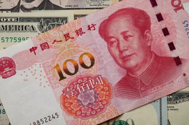 Çin para birimi yuan ve ABD doları amerkinaische faturaları