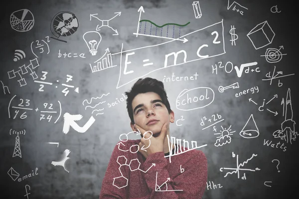 Niño Adolescente Reflexivo Con Fórmulas Aprender — Foto de Stock