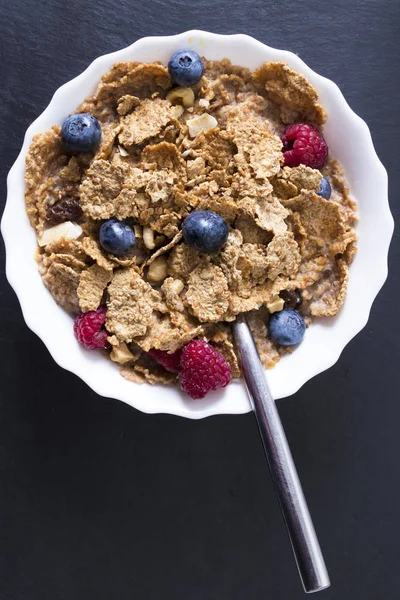 Tasse Müsli Mit Natürlichen Früchten Gesundes Und Ausgewogenes Frühstück — Stockfoto
