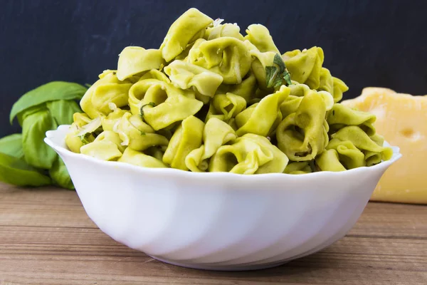 Macarrão Italiano Tortellini Comida Italiana — Fotografia de Stock