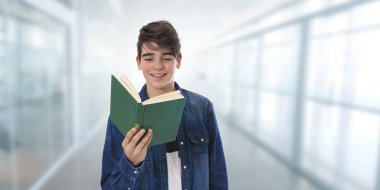 Açık kitap öğrenme ya da gönüllülük ile genç öğrenci