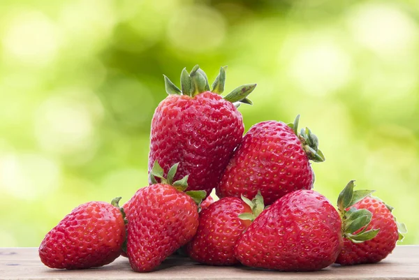 Rode Aardbeien Gestapeld Close — Stockfoto