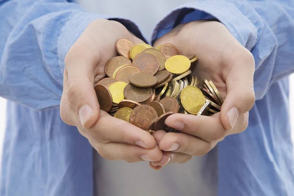 Handen Vol Van Munten Geld — Stockfoto