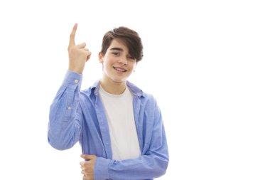 Beyaz arka planda izole ergen veya preadolescent çocuk