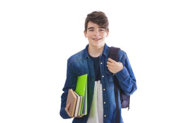 Beyaz arka planda izole kitap ile öğrenci