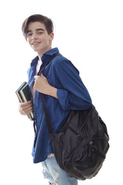 sırt çantası ve beyaz arka planda izole kitap