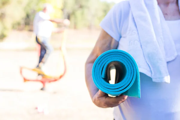 Äldre Människor Som Gör Sport Aktiv Pensionering — Stockfoto