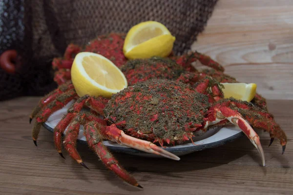 Mariscos Frescos Con Limón Cangrejos Araña —  Fotos de Stock