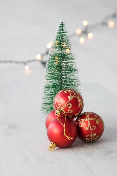 Árbol Navidad Con Bolas Luces Navidad —  Fotos de Stock