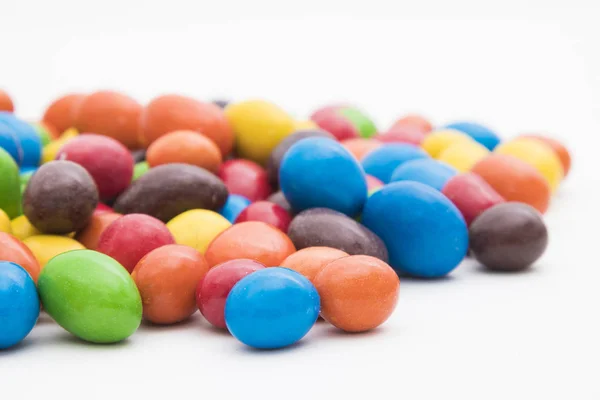 Snoepjes Van Levendige Kleuren Geïsoleerd Witte Achtergrond — Stockfoto