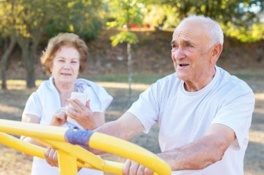 senior couple doing outdoor sports