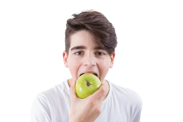 Retrato Jovens Comendo Mordendo Maçã — Fotografia de Stock
