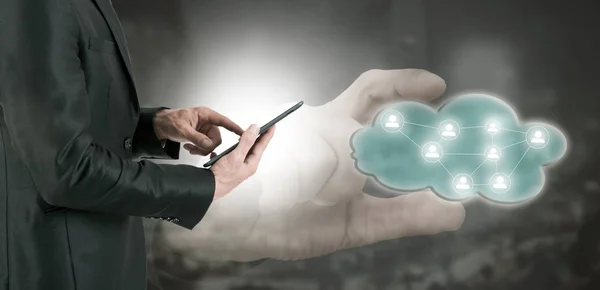 Hombre Negocios Con Portátil Contenido Digital Nube — Foto de Stock
