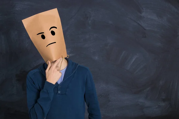 Man Cardboard Head Thoughtful Expression — Stock Photo, Image