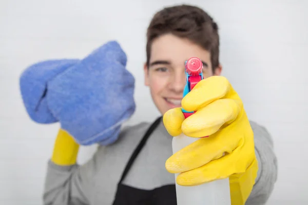 Man Cleaning Closeup View Detergent — Stock Photo, Image