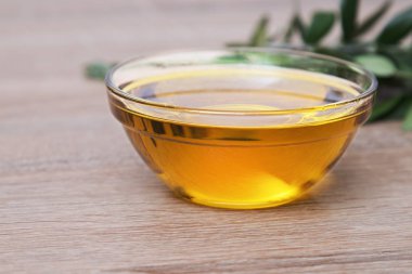 Doğal ekstra saf zeytinyağı.