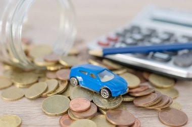 Bozuk paralı ve hesap makineli araba, harcamalar ve araba alımı