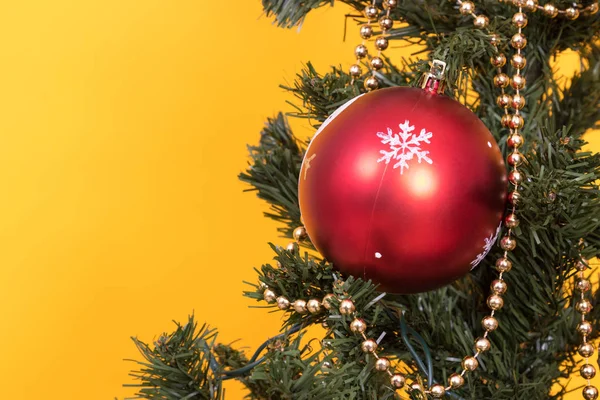 Albero Natale Decorazione Dettaglio Sfondo Colore — Foto Stock