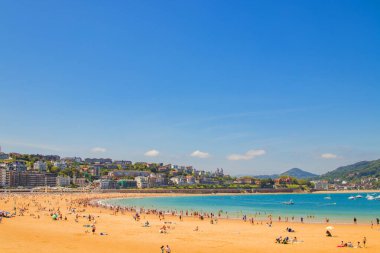 İspanya, SAN SEBASTIAN, 16 Haziran 2019 - Atlantik Okyanusu, San Sebastian, Donostia, İspanya 'nın La Concha plajı