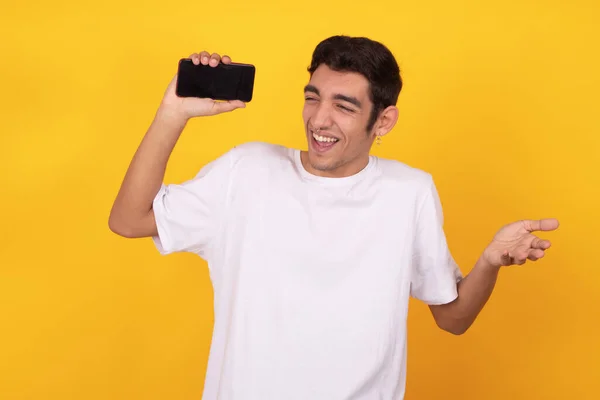 Jeune Homme Adolescent Avec Téléphone Portable Isolé — Photo