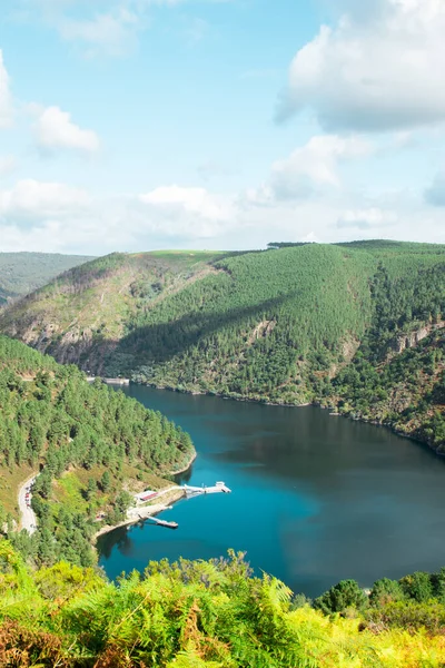 Krajobraz Rezerwuaru San Esteban Kanionie Sil Ribeira Sacra Ourense Galicia — Zdjęcie stockowe