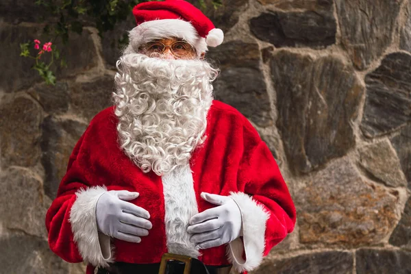 Portrait Père Noël Heureux Plein Air — Photo