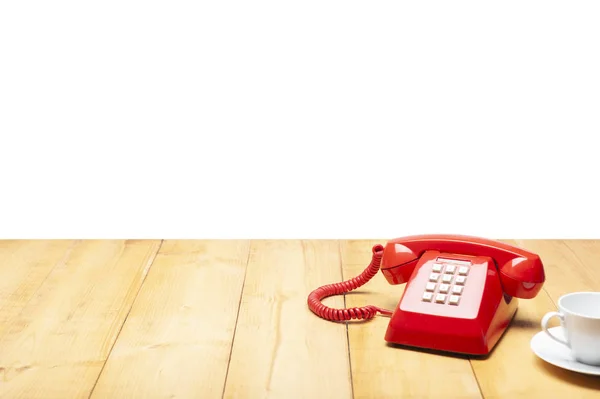 Vooraanzicht Van Rode Oude Telefoon Een Kopje Koffie Houten Vloer — Stockfoto