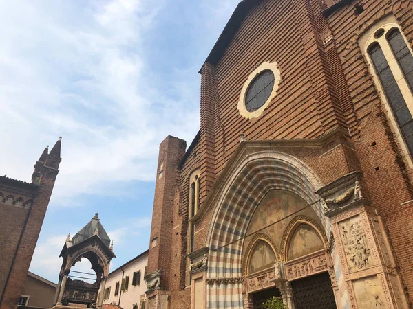 Facciata Della Chiesa Santa Anastasia Verona Chiesa Trova Nella Parte — Foto Stock