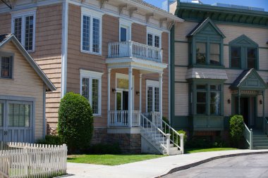 Los Angeles, ABD-1 Temmuz, 2011:Warner Brothers Stüdyolarında Burbank, Los Angeles. 29 soundstages yanı sıra 20 dönümlük backlot tarihi 110 dönümlük çok içerir