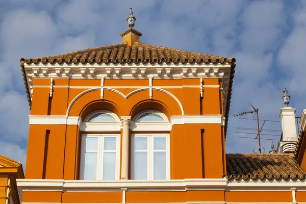 セビリア アンダルシア州 スペインの市内中心部の歴史的な建物の詳細 — ストック写真