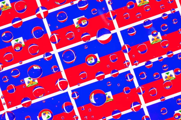 ガラスの後ろに ハイチの国旗は 雨の滴で覆われています ハイチの国旗からパターン イラストレーション — ストック写真
