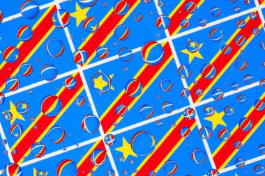 Demokratik Kongo Cumhuriyeti, bir cam arkasında bayrakları yağmur damlaları ile kaplı. Kongo Demokratik Cumhuriyeti desen .3d illüstrasyon bayraklar