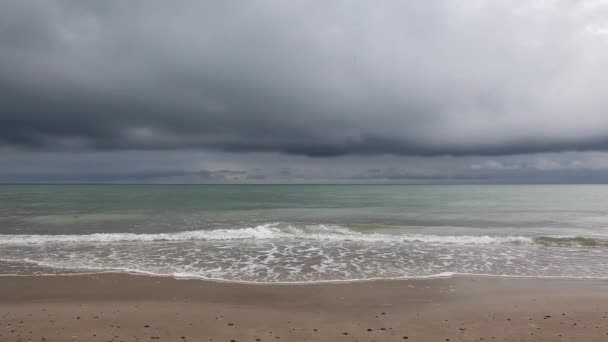 Plaży Skagen Ulewnym Deszczu Dania Miejsce Gdzie Spotyka Morza Północnego — Wideo stockowe