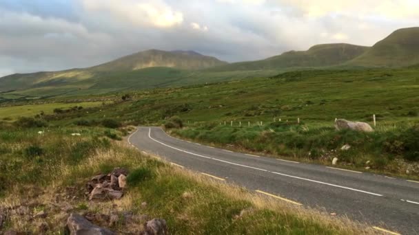 Перевал Конор Является Самым Высоким Горным Перевалом Ирландии Расположен Полуострове — стоковое видео