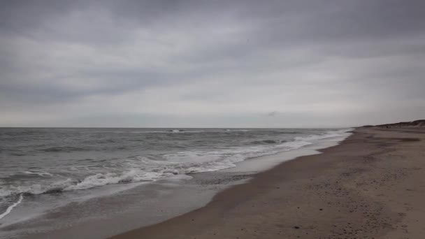 Pláži Skagen Prudkém Dešti Dánsko Místo Kde Setkává Baltského Moře — Stock video