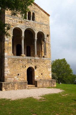 Anıt Santa Maria del Naranco Oviedo, İspanya