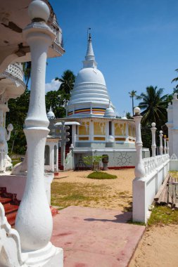 Eski Budist tapınağı karmaşık Sri Pushparama Maha Viharaya, Balapitiya yakınında, Welitara bölgesi, Güney Eyaleti, Sri Lanka, Asya
