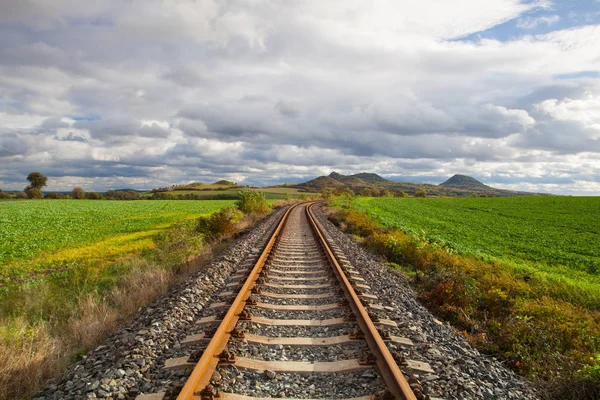 Caminho de ferro único em Rana, República Checa — Fotografia de Stock