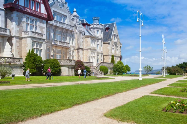 พระราชวังของ Magdalena ใน Santander สเปน — ภาพถ่ายสต็อก