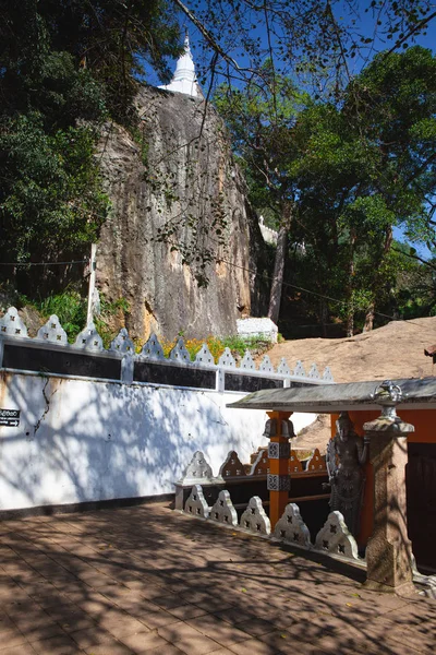 Dhowa Raja Maha Viharaya tempel beoordelingen, Sri Lanka. — Stockfoto