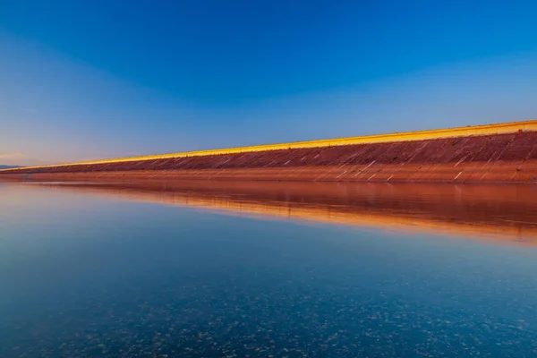 Su çalışmaları Nechranice, Çek Cumhuriyeti — Stok fotoğraf