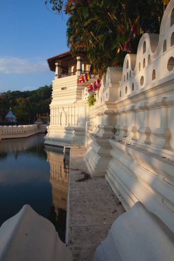 Kutsal Diş Anıtı Tapınağı, Kandy, Sri Lanka