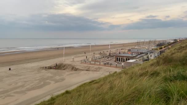 Zandvoort Nizozemsko Října 2019 Západ Slunce Pláži Zandvoort Oblíbenou Plážovou — Stock video