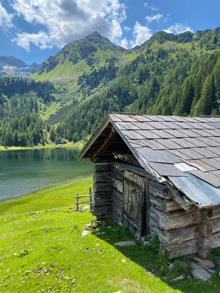 Sehr Alte Scheune Duisitzkarsee Österreich Der Duisitzkarsee Ist Wohl Einer — Stockfoto