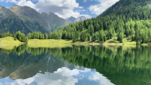 Duisitzkarsee Lake Rakousku Duisitzkarsee Pravděpodobně Jedním Nejkrásnějších Horských Jezer Schladmingerova — Stock video