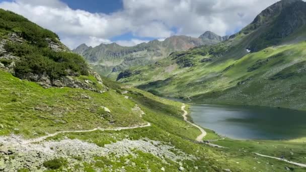 Styrian Tauern Avusturya Daki Giglachsee Gölü Koronavirüs Salgınından Sonra Turistsiz — Stok video