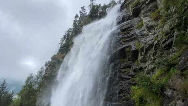 Stuibenfall Est Haute Cascade Tirols Peut Être Exploré Long Nouveau — Video