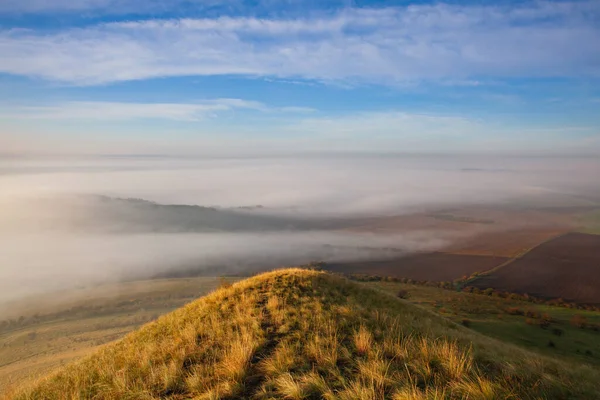 Θέα Από Λόφο Rana Misty Πρωί Στο Central Bohemian Highlands — Φωτογραφία Αρχείου