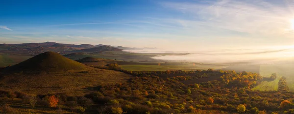 Misty Manhã Outono Central Bohemian Uplands República Checa — Fotografia de Stock